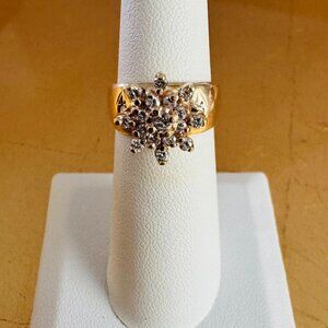 14K Yellow Gold and Diamond Vintage Floral Cluster Ring Wide Band size 5.75